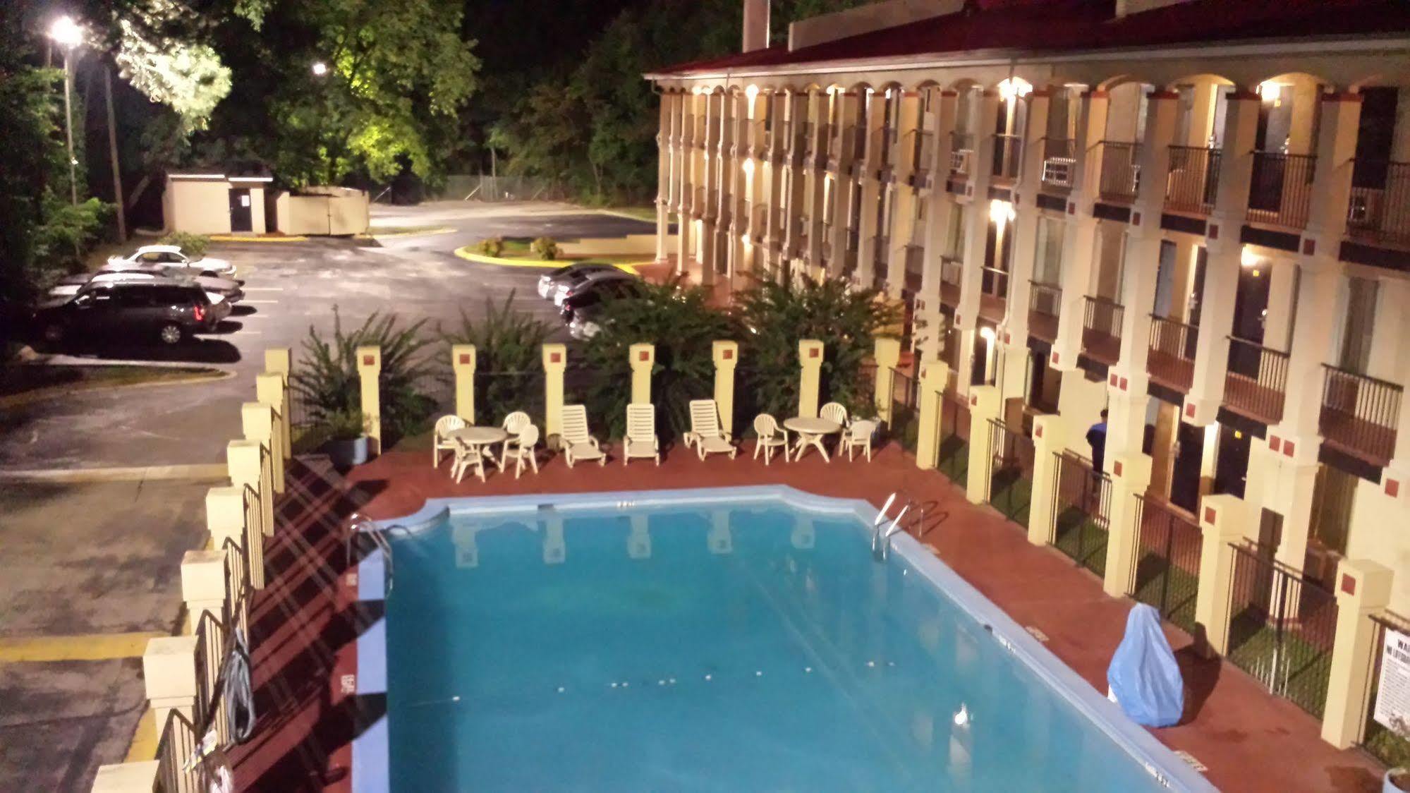Super 8 By Wyndham College Park/Atlanta Airport West Motel Kültér fotó